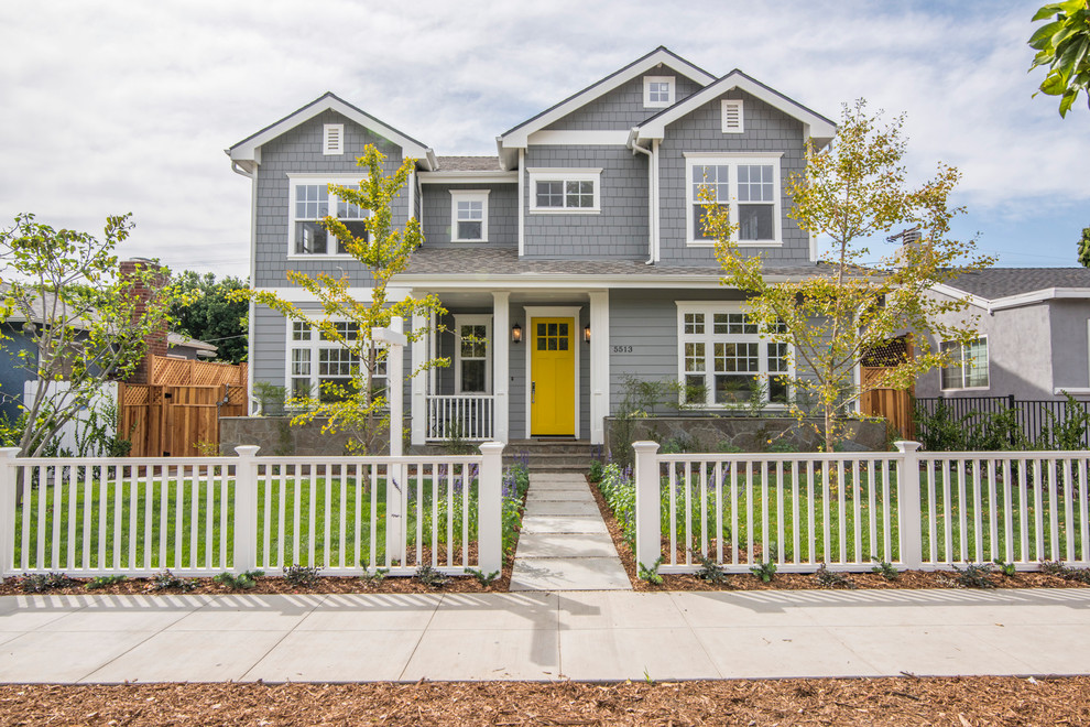 Valley Village Traditional Exterior Los Angeles by LRWoehler