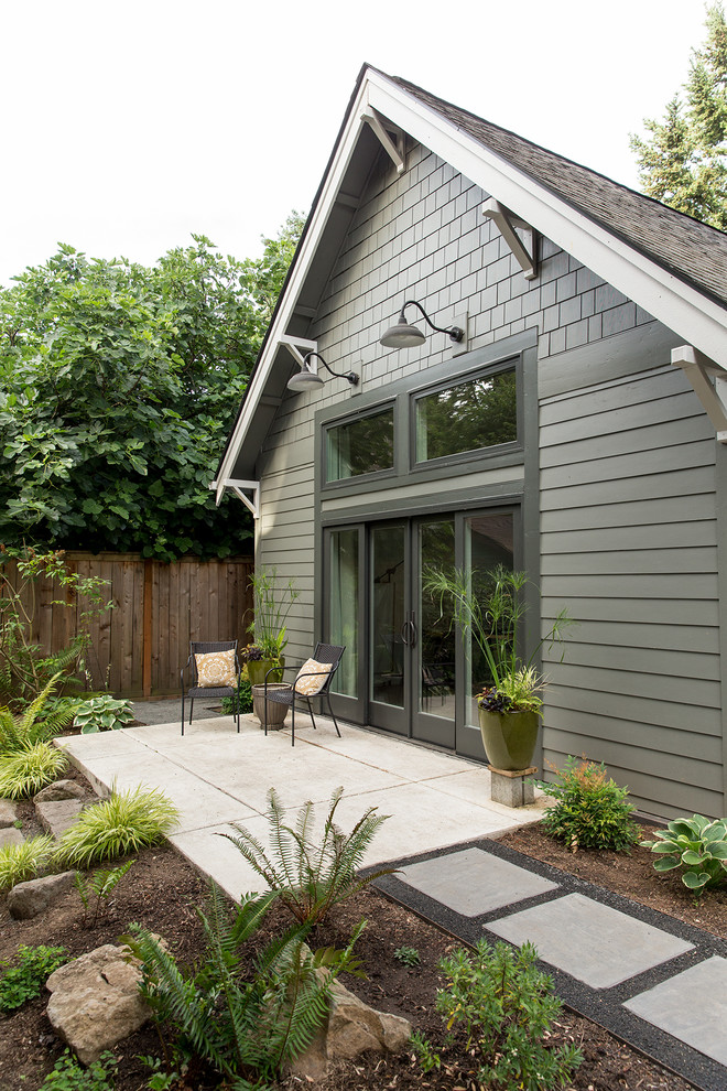 This is an example of a contemporary house exterior in Portland.