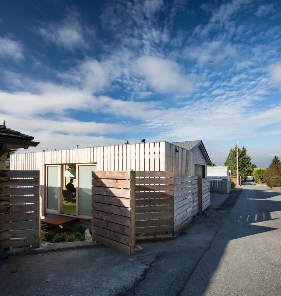Источник вдохновения для домашнего уюта: дом из контейнеров, из контейнеров в стиле модернизм