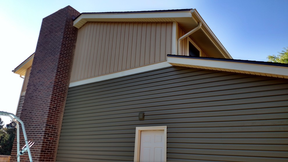 Vertical and horizontal siding Contemporary Exterior Denver by