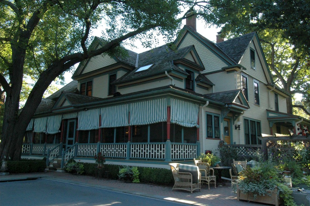 Victorian Addition Historic Renovation Traditional House Exterior