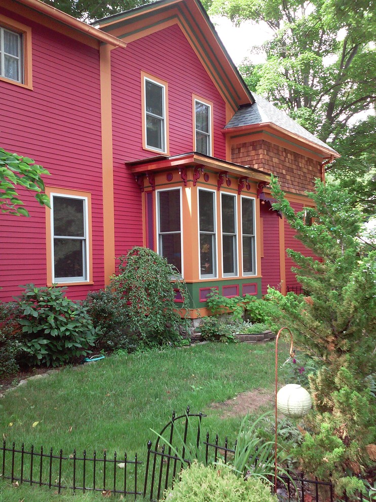 Design ideas for a victorian house exterior in Detroit.