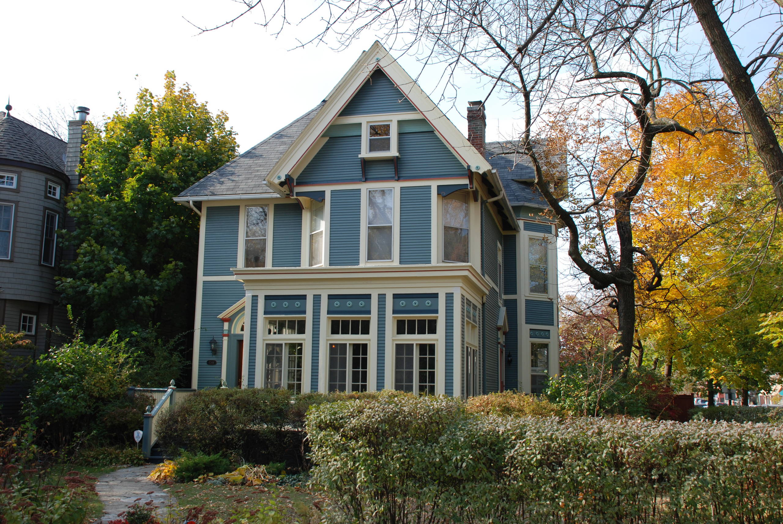 75 Victorian Blue Exterior Home Ideas You'll Love - March, 2024