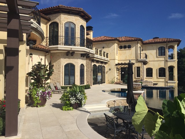 Villa Vista Le Lago Rear View Mediterranean Exterior Vancouver By Arca 3 Design Studio Inc Houzz Au