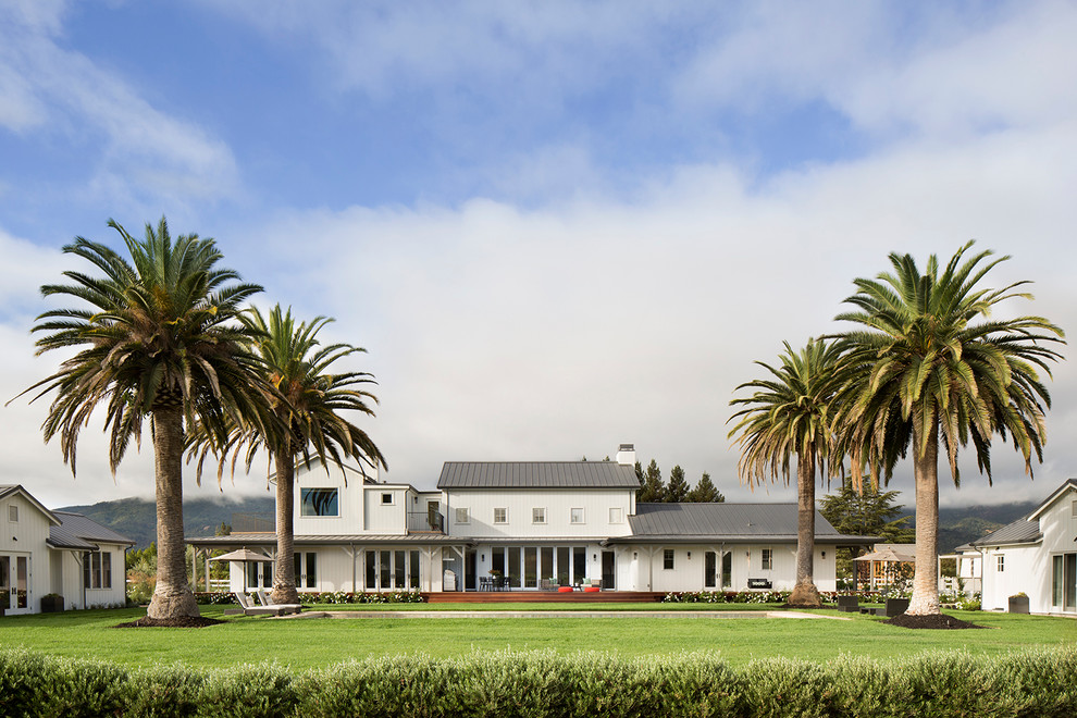 Country house exterior in San Francisco.