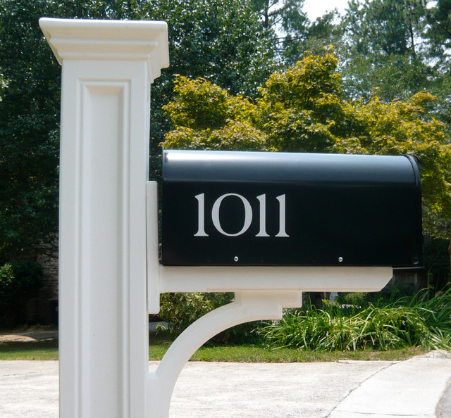 vinyl mailbox numbers and curb stencil Modern House Exterior