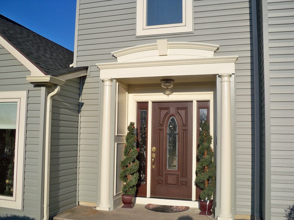 Vinyl Siding With Custom Azek Entry Trim Traditional Exterior Philadelphia By Blue Tree 1554