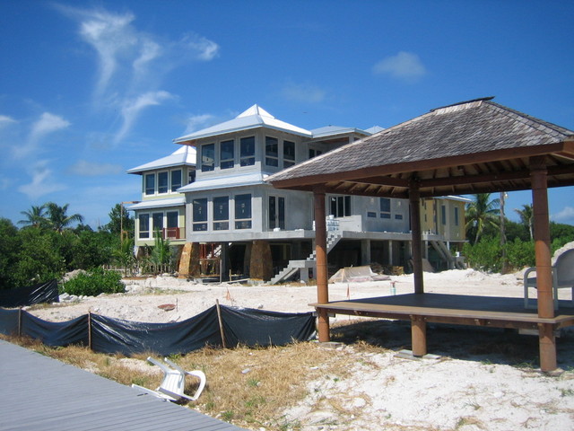 Walkers Island, Florida Keys - Tropical - House Exterior - Miami - by  Farrell Design Assoc Inc, | Houzz IE