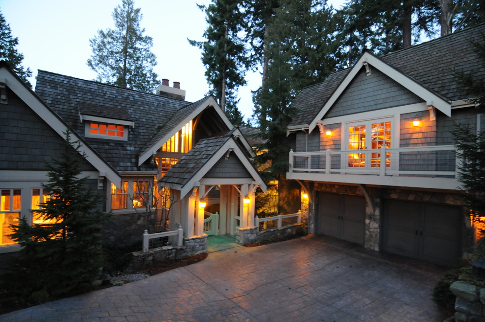 This is an example of a traditional house exterior in Seattle.