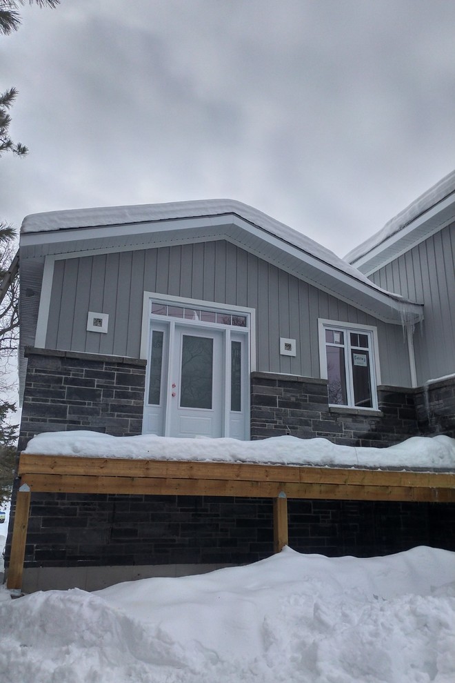WATERFRONT HOME CELECT CELLULAR COMPOSITE SIDING CONSTANCE BAY, ON