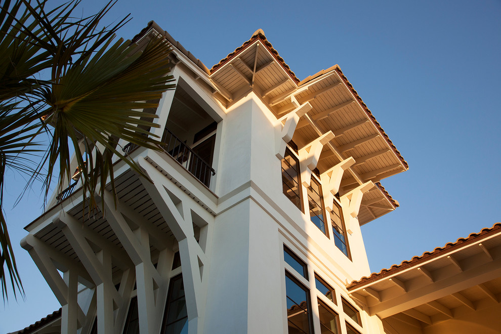 This is an example of a mediterranean house exterior in Miami.