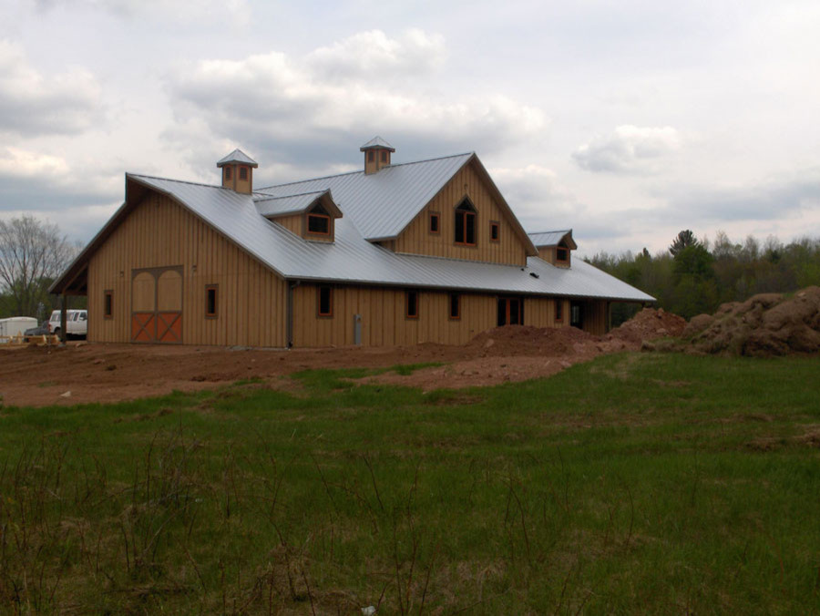 Wausau, Wisconsin Barn Rustic Exterior Other by Custom Timber