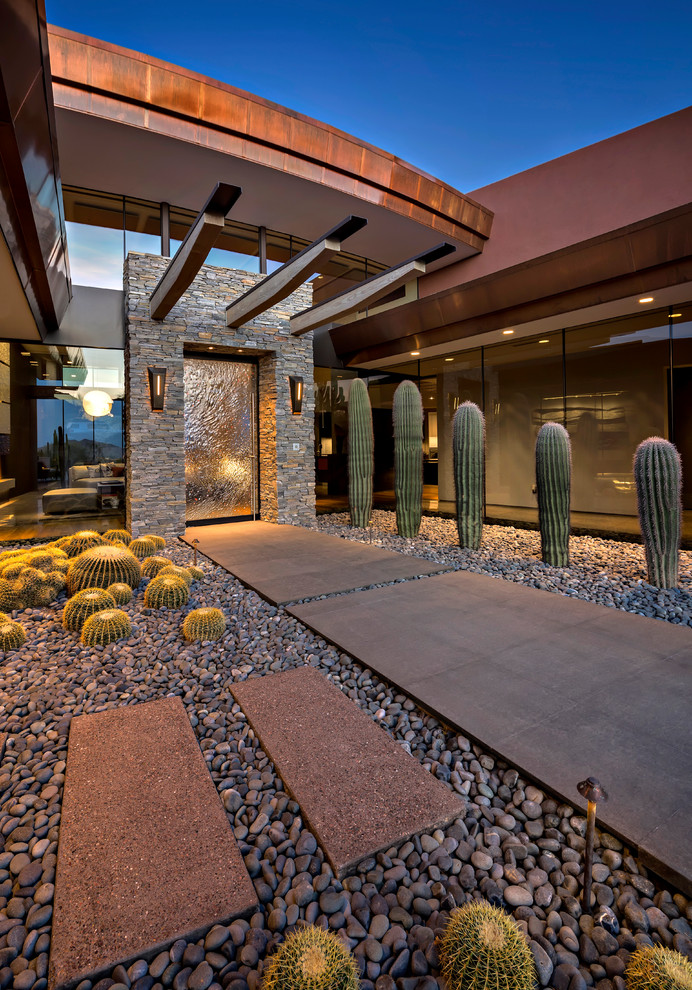 Trendy exterior home photo in Phoenix