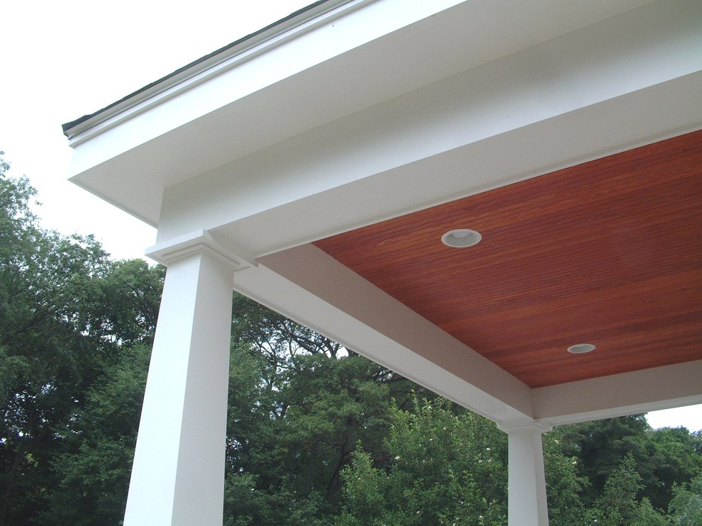 Wellesley Craftsman Porch Detail Craftsman Façade Boston par