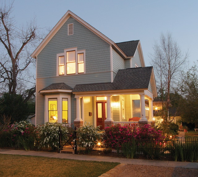 West 10th Residence Traditional House Exterior Houston by