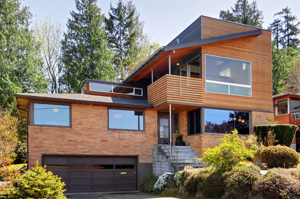 Inspiration for a contemporary exterior home remodel in Seattle