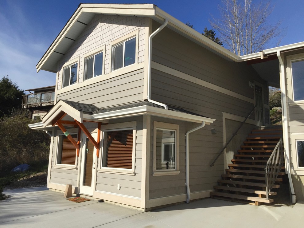 West Sechelt Renovation and Carriage house Craftsman Exterior