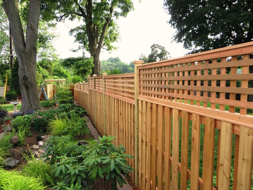 Pet Fences - Integrous Fences and Decks