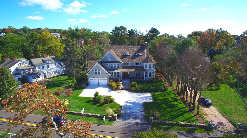 Westport Real Estate 5 Compo Beach Road, Westport, CT Beach Style Exterior New York by