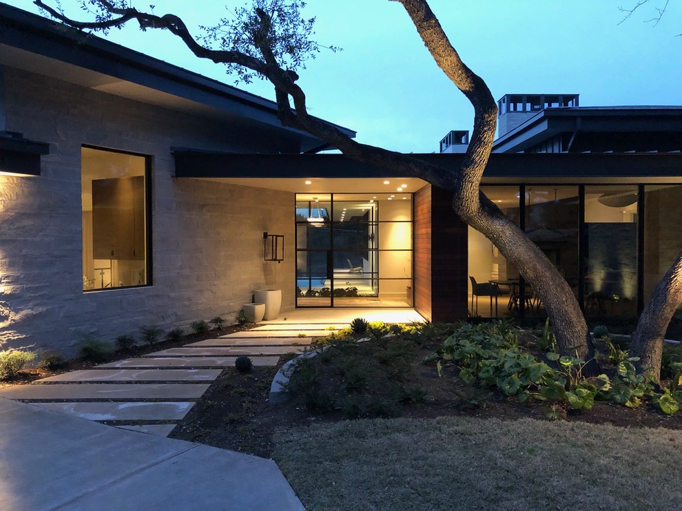 Trendy exterior home photo in Austin