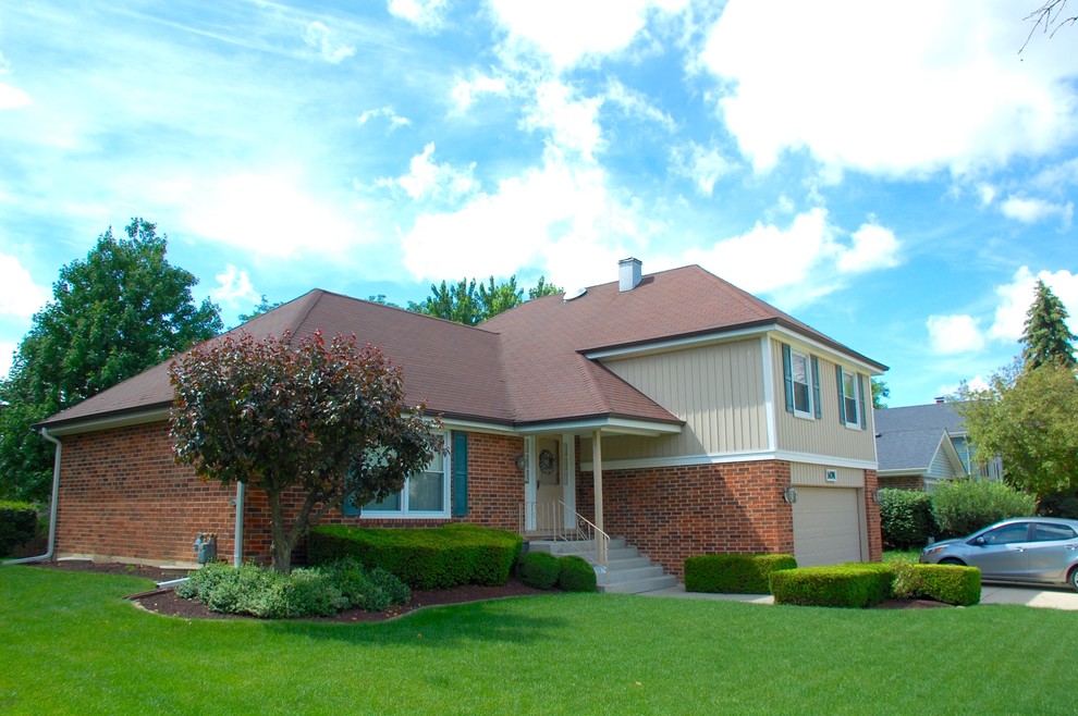 Wheaton, IL Split Level Home James Hardie Siding Navajo Beige