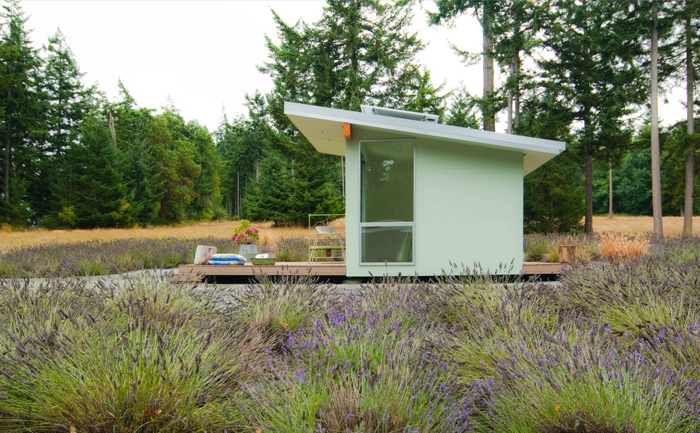 Retro bungalow house exterior in Seattle.