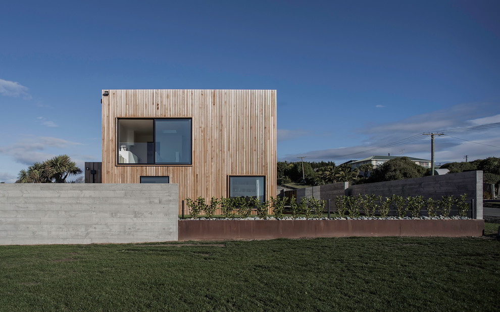 Inspiration for a contemporary house exterior in Dunedin.