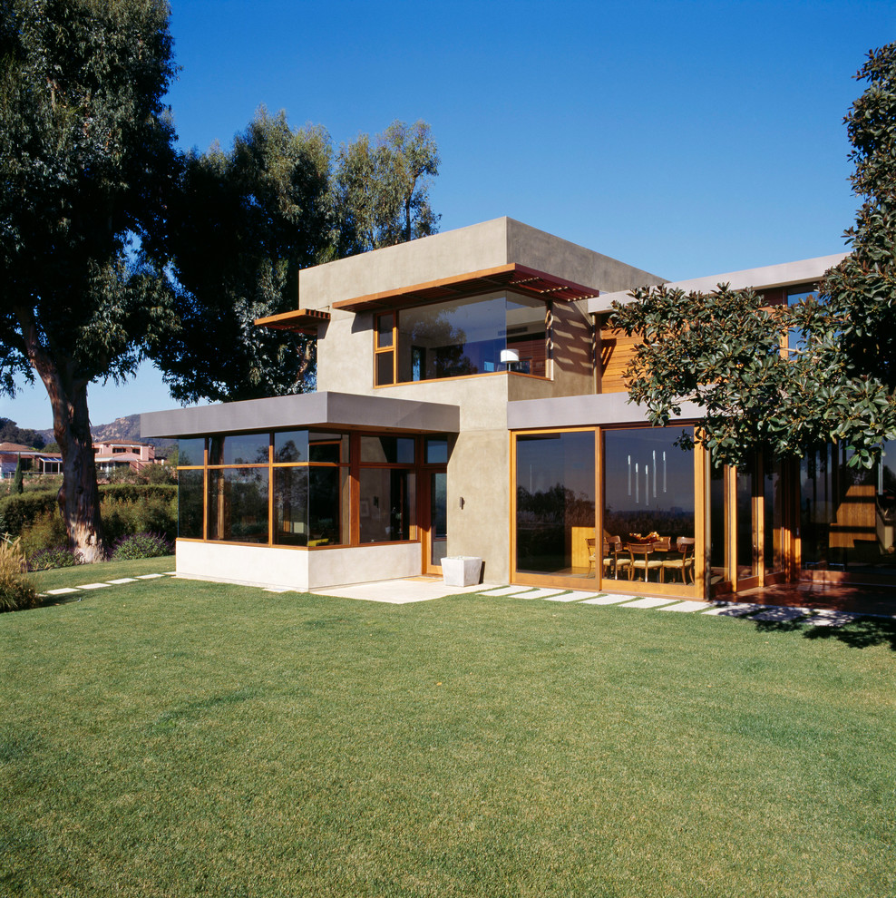 Design ideas for a modern house exterior.