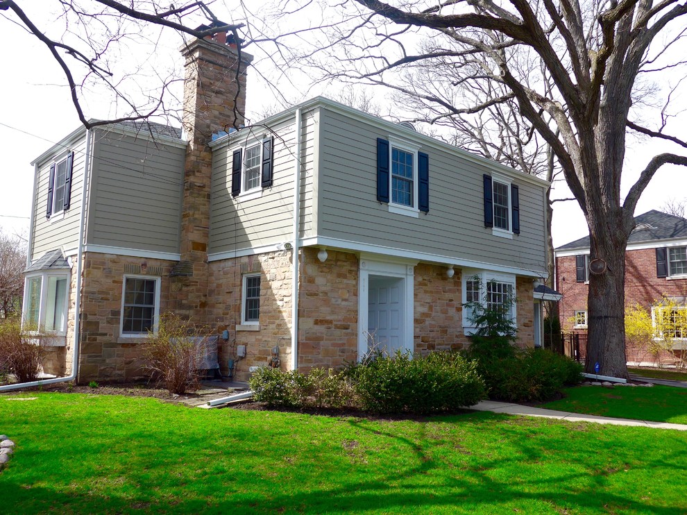 IL Integrity from Marvin Windows & Hardie Siding Colonial