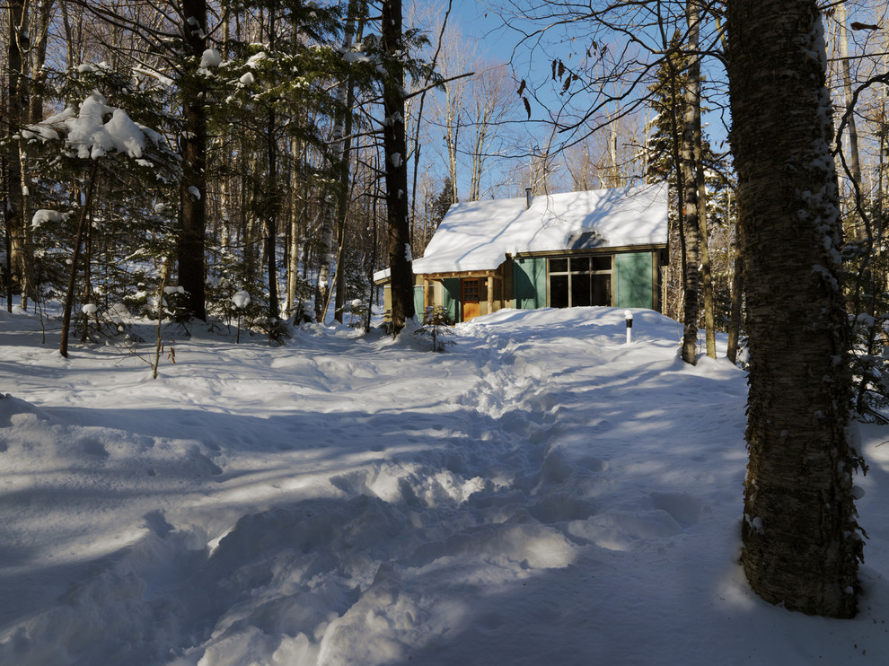 Réalisation d'une façade de maison chalet.