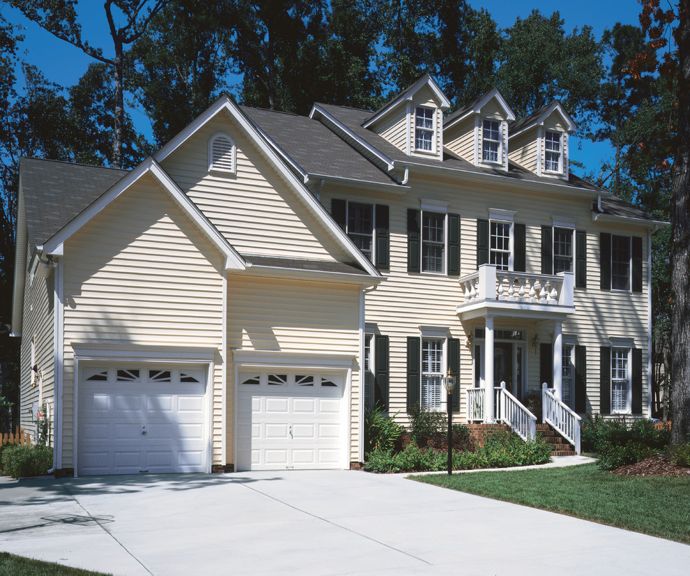Wolverine American Legend™ Vinyl Siding Traditional Exterior