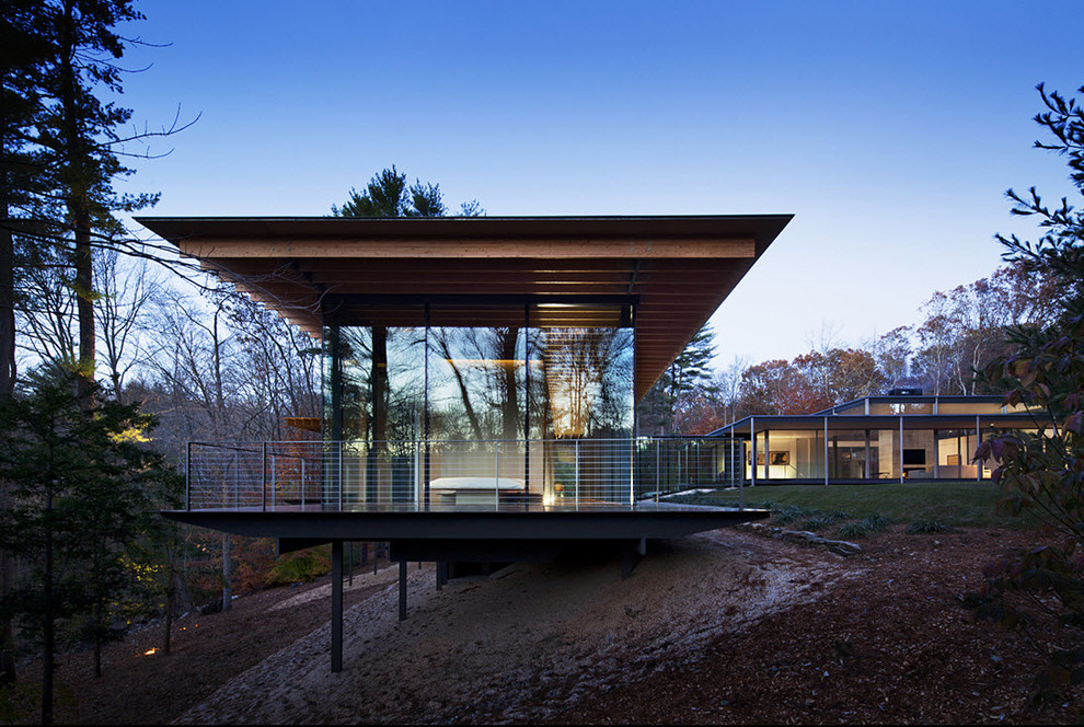 Kerel water familie Wood and Glass House - Modern - Exterior - New York - by Keuka Studios, Inc  | Houzz