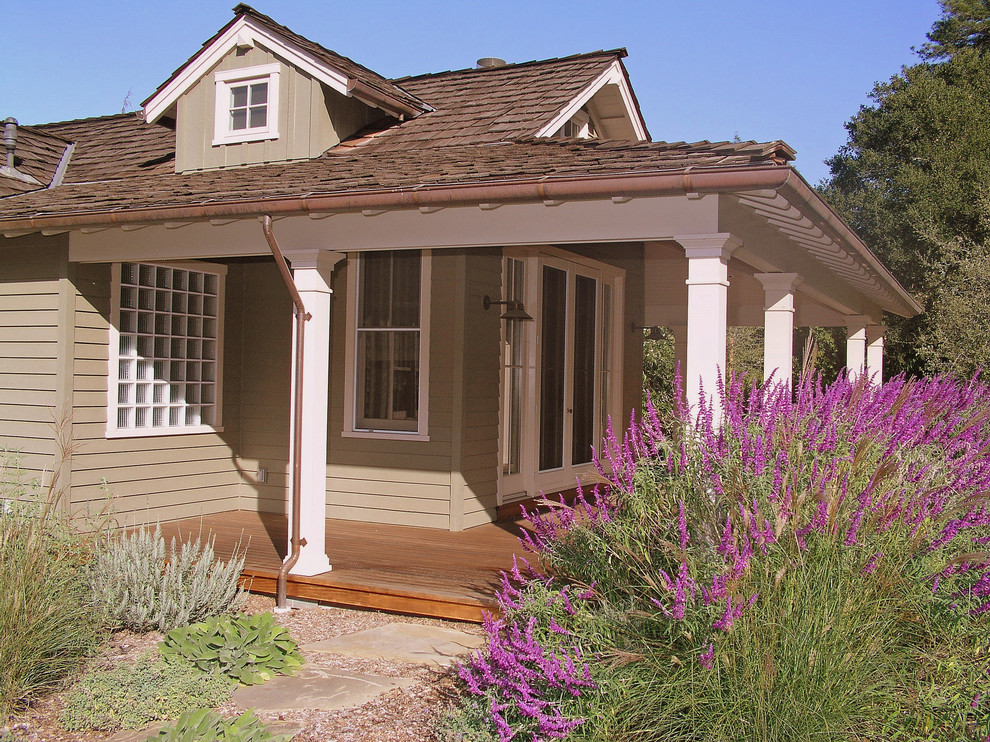 Example of a farmhouse one-story wood exterior home design in San Francisco