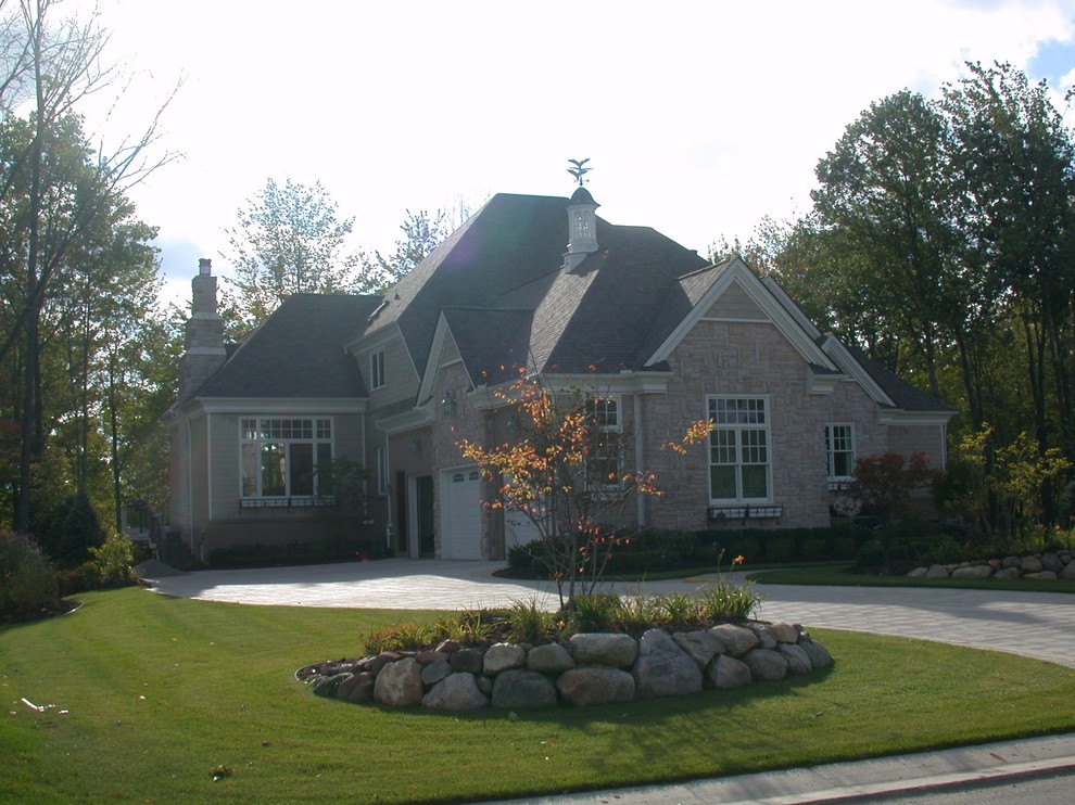 Youngblood Residence - Traditional - Exterior - Detroit - by Ressler ...