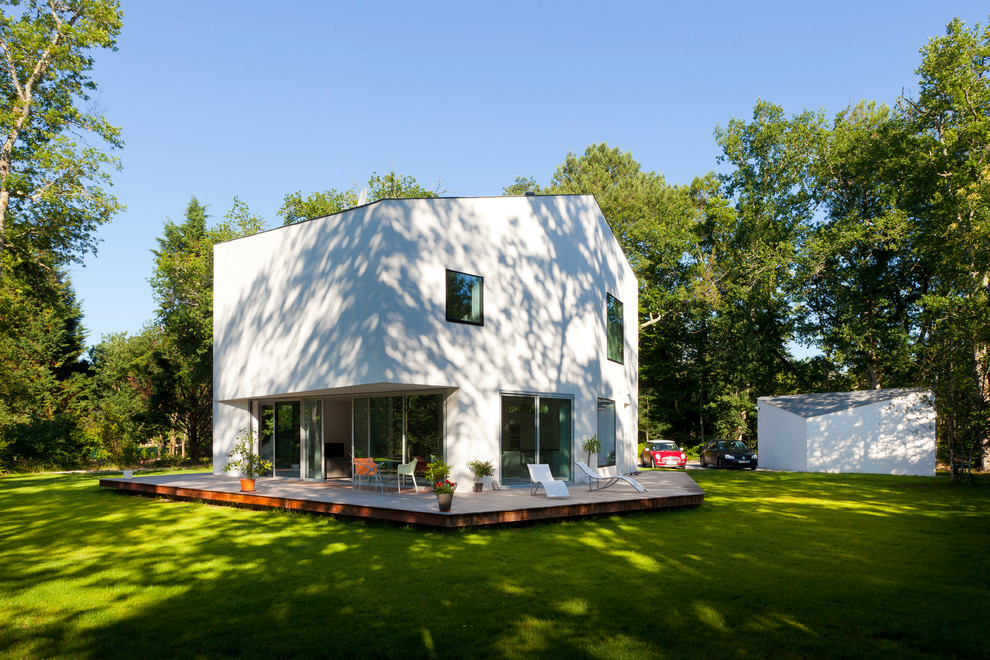 Свежая идея для дизайна: дом в современном стиле - отличное фото интерьера