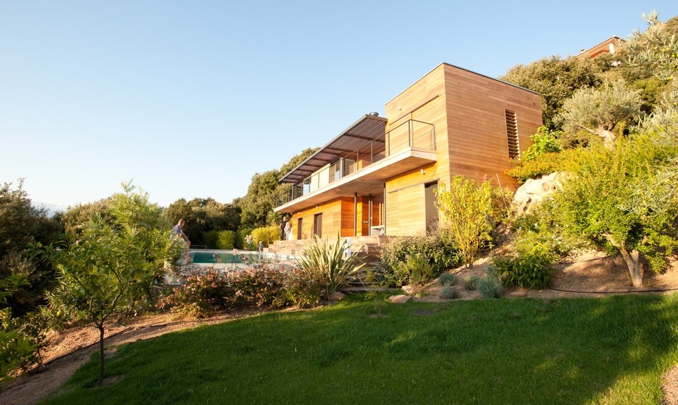 Example of a trendy exterior home design in Corsica