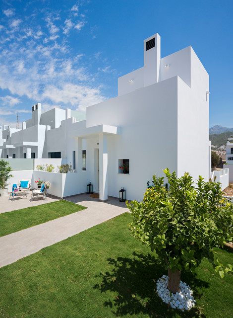 PISO PILOTO LOS MANGOS | SALSA.ES - Costero - Fachada - Málaga - de