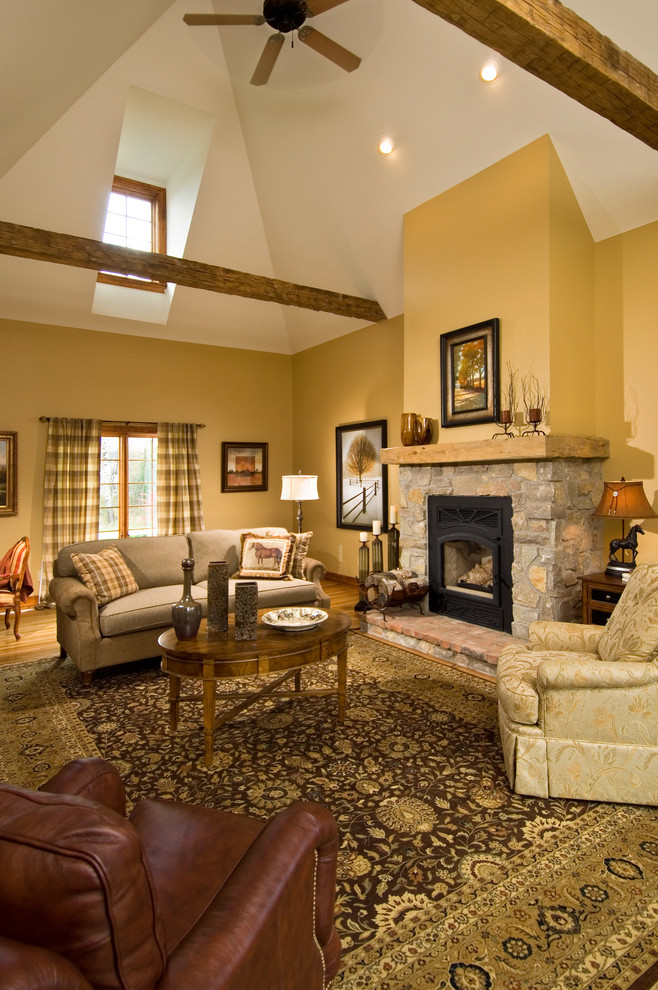Foto de sala de estar de estilo americano con todas las chimeneas