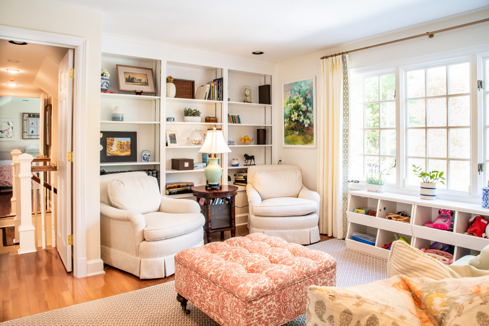 6055 Sunset Lane Indianapolis Traditional Family Room