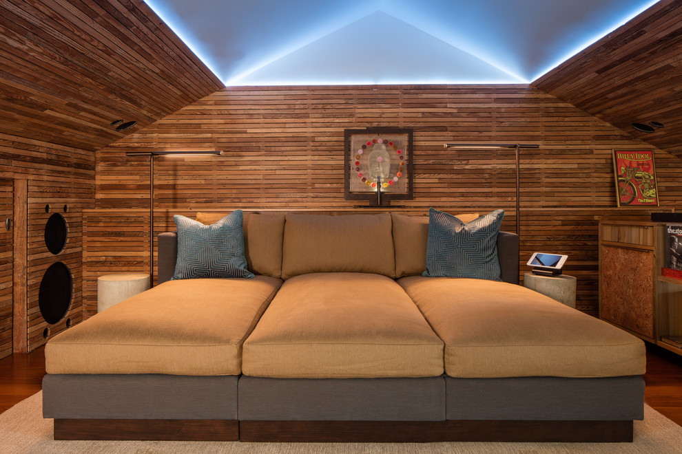 Foto di un soggiorno contemporaneo con pavimento in legno massello medio