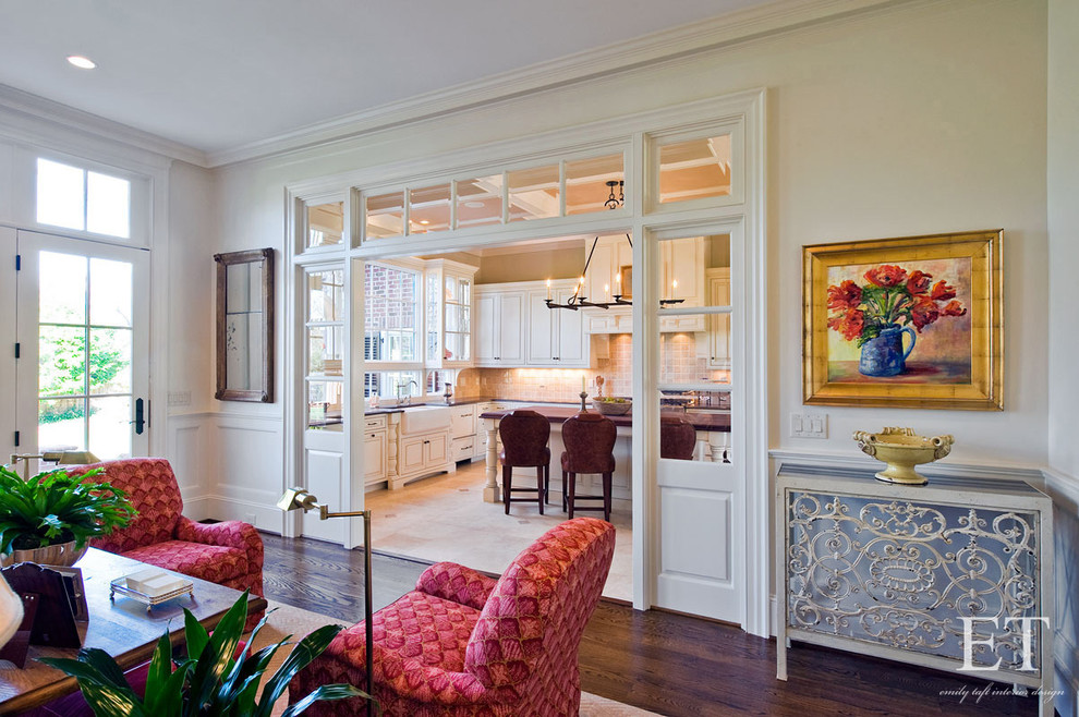 Inspiration for a timeless family room remodel in Miami