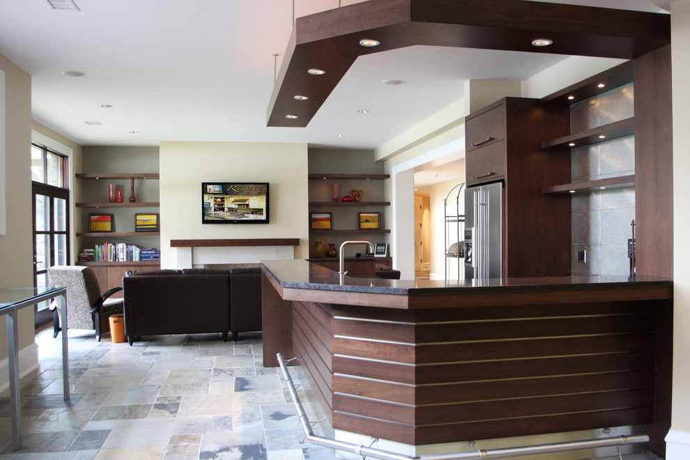 Inspiration for a contemporary family room remodel in Chicago
