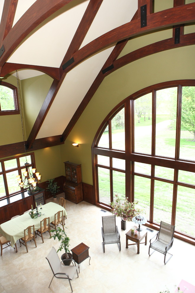 Example of a classic family room design in Cedar Rapids