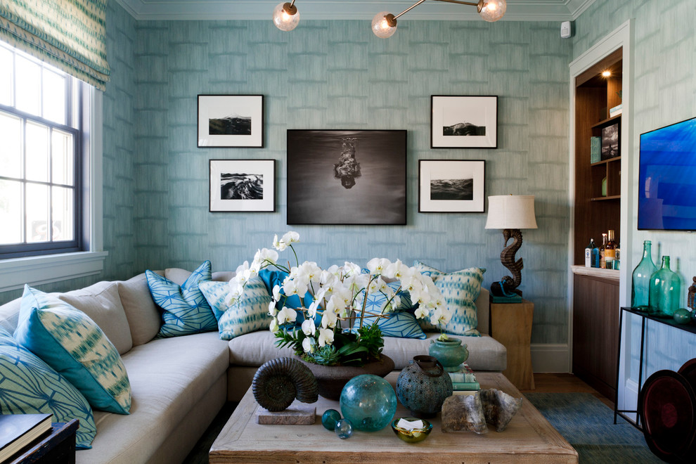 Diseño de sala de estar contemporánea con paredes multicolor