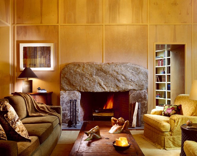 Boulder Fireplace Ecléctico Sala de estar Nueva York de Ike