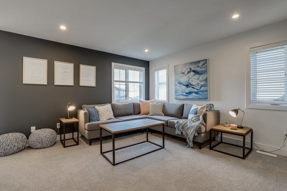 Foto di un soggiorno classico chiuso con pareti bianche, moquette e pavimento grigio