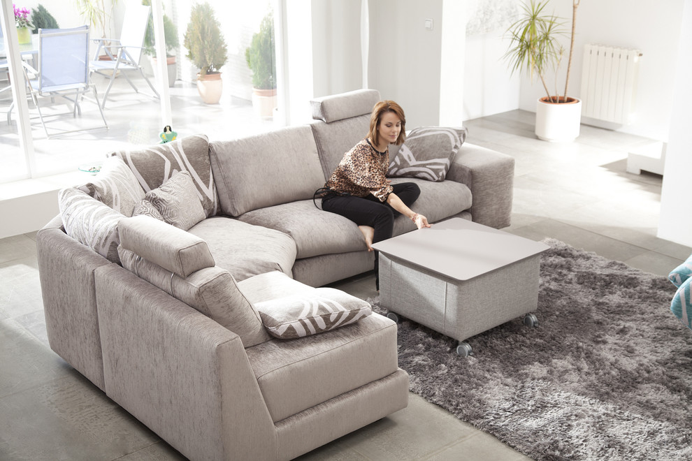 Calisto Modular Sectional Sofa by Famaliving California - Modern ...