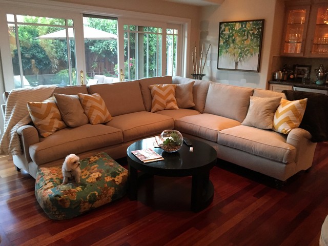 CASSIE STYLE - TRADITIONAL ENGLISH ROLL ARM - CUSTOM SECTIONAL SOFA -  Traditional - Living Room - Los Angeles - by Monarch Sofas | Houzz UK