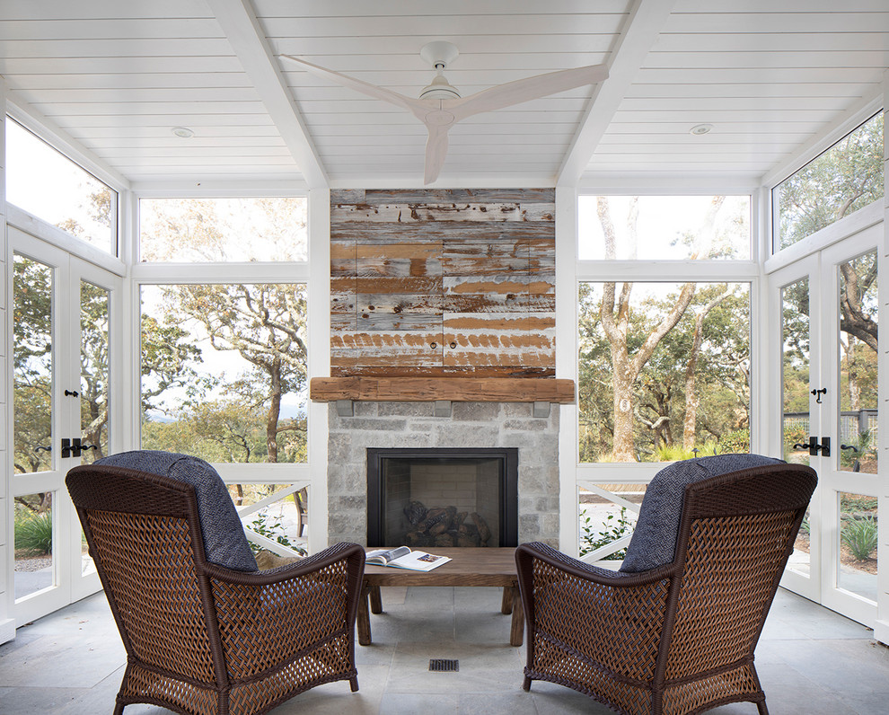 Example of a country family room design in San Francisco