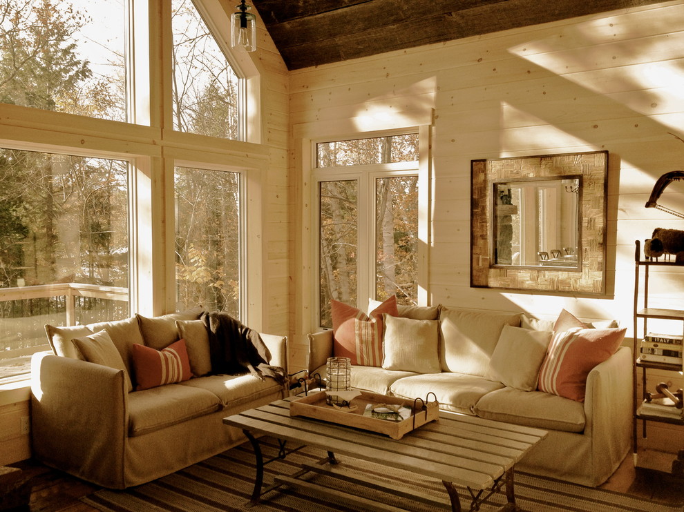 Cozy rustic family cottage/cabin - Rustic - Family Room - Ottawa - by  StyleHaus Interiors | Houzz